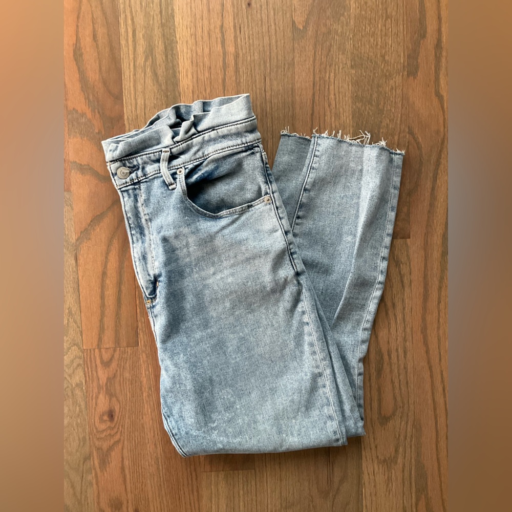 Abercrombie & fitch Ultra high rise skinny ankle Jean ruffle waist band